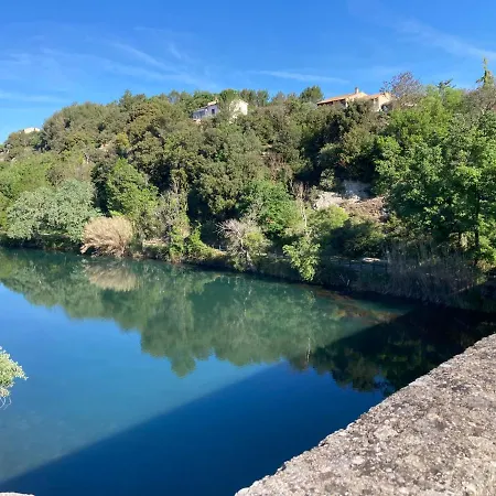 T2 Classe 2* Calme Au Coeur Du Village Provencale *